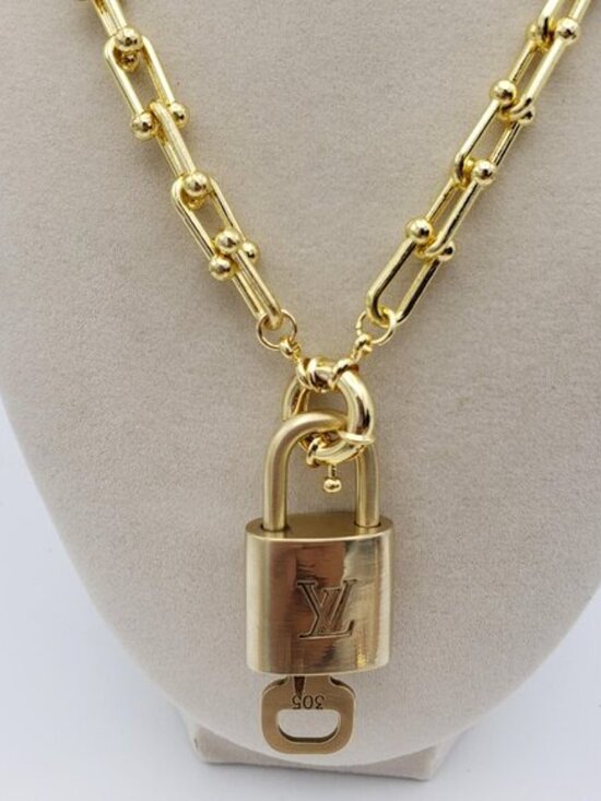Authentic Louis Vuitton Padlock w/unbranded | Mercari Authentic Louis Vuitton Gold Padlock Pendant w/Unbranded 18k Gold Plated Chain